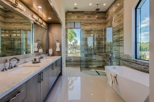 Luxury Bathroom Remodeling Service